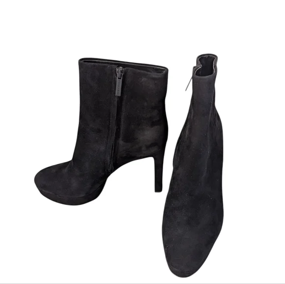 Veronica Beard Dali Black Suede Platform Ankle Boots...Size 8.5